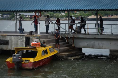 BOT LAJU LABUAN BEROPERASI SEMULA