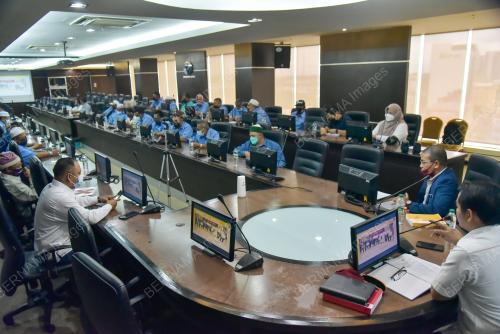 MESYUARAT JAWATANKUASA KERJA TANAH