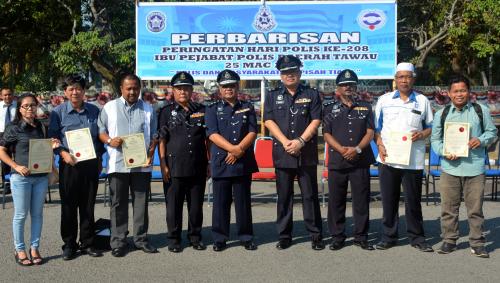 SB01_25032015_POLIS