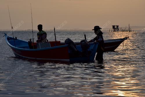 RIADAH MEMANCING HUJUNG MINGGU