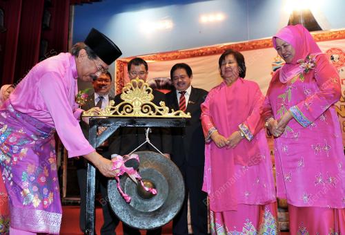 SB01_25052012_RASMI_BAKSIA