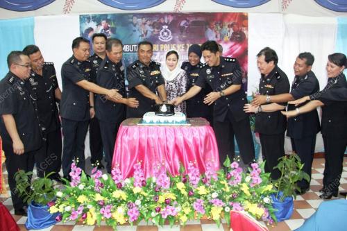 SB01_26032015_POLICE