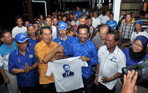 SB01_26042013_PKR_KELUAR