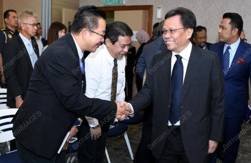 SB01_26082019_BTRADERS