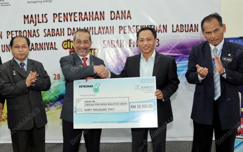SB01_28012013_PETRONAS
