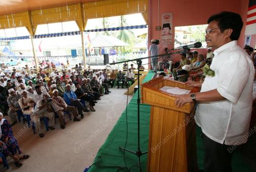 DATUK SHAFIE APDAL