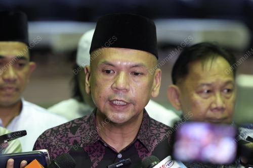 DATUK ARMIZAN MOHD ALI