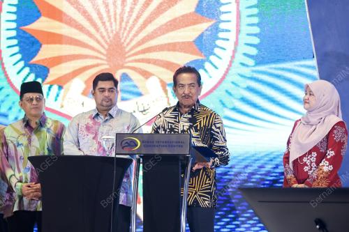 TUN MUSA AMAN RASMI ULANG TAHUN DBP KE 69