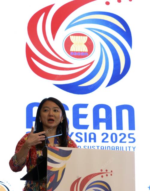 HANNAH YEOH