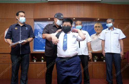 DATUK SERI DR RONALD KIANDEE