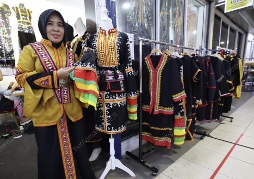 PESTA KAAMATAN