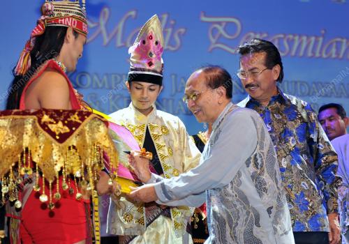 SB01_31032012_RAIS_YATIM