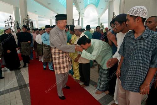 SB02-08_06_2001_AGONG_27012016