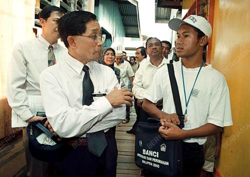 DATUK SHAARI