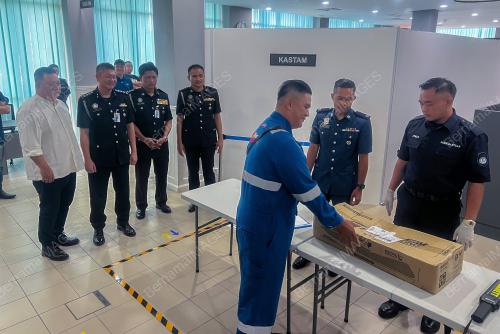 ASB_ PEMERIKSAAN OPERASI PERTUKARAN KRU