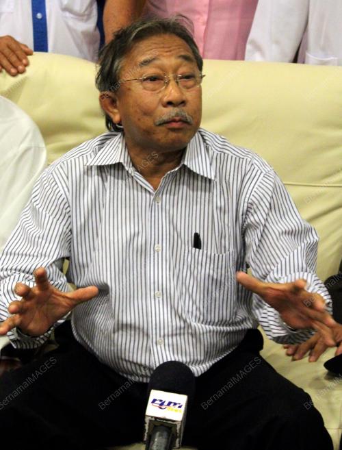 DATUK YUNUS KURUS