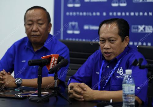 DATUK SERI AHMAD MASLAN