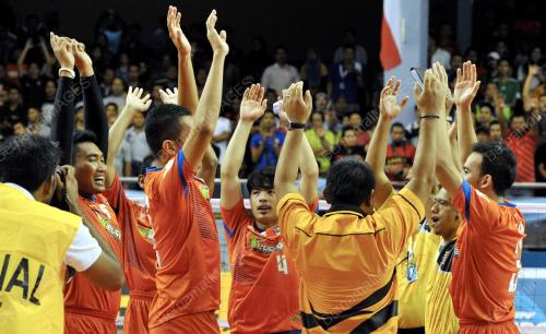 SB02_02112013_TAKRAW