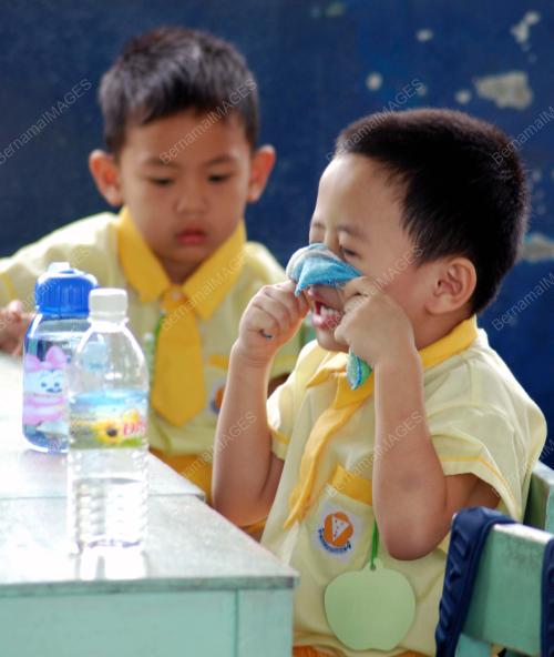 SB02_03012011_MURID
