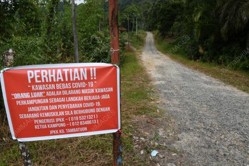 LARANGAN MASUK KAMPUNG MASA PKP