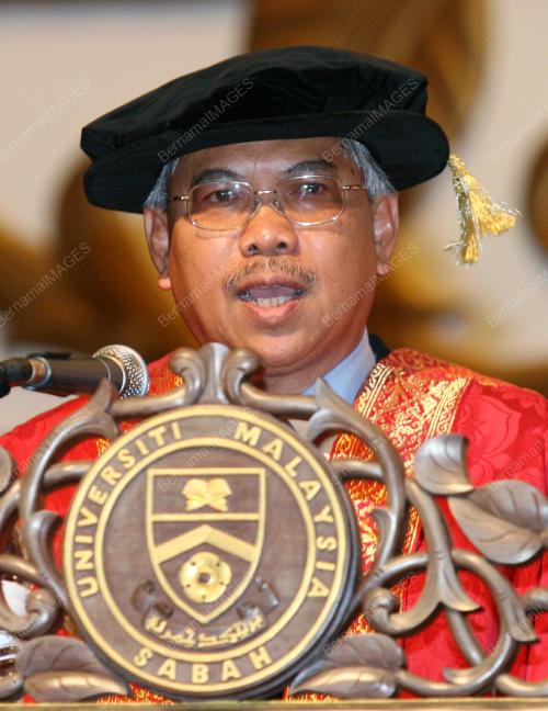 KAMARUZAMAN AMPON