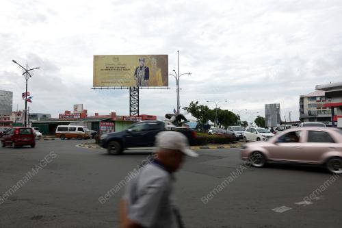 JELAJAH KEMBARA KENALI BORNEO