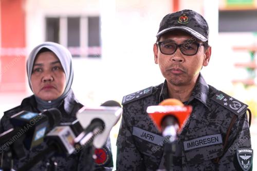 JABATAN IMIGRESEN