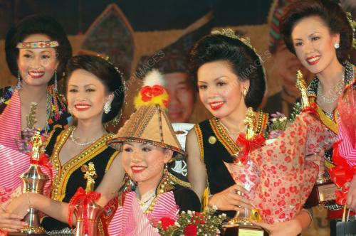 PERTANDINGAN UNDUK NGADAU