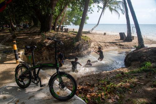 KAMPUNG SUNGAI LADA