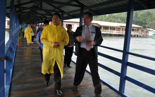 DR MOHD PUAD ZARKASHI