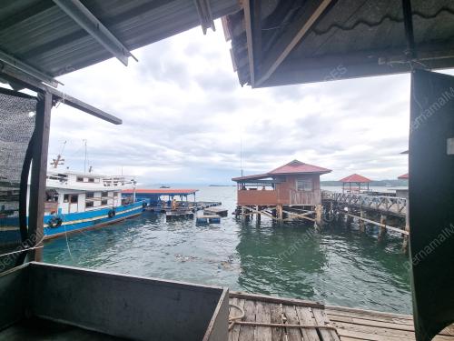 PULAU BANGGI - KEMISKINAN TEGAR