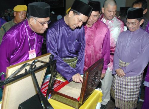 TAWFIQ ABU BAKAR TITINGAN