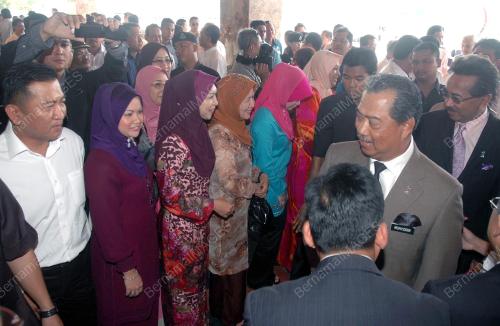 MUHYIDDIN YASSIN