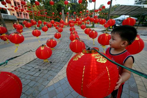 SAMBUTAN TAHUN BARU CINA