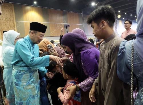DATUK SERI HAJIJI NOOR