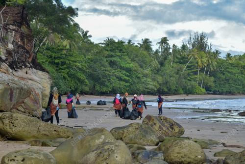 PLOGGING_BATIK
