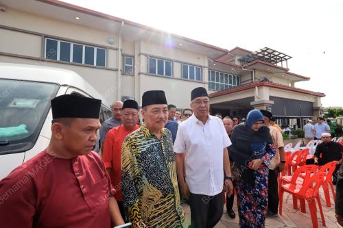 DATUK HAJIJI NOOR