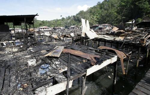 KEBAKARAN PULAU GAYA