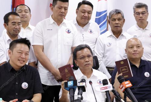 DATUK SERI MOGD SHAFIE APDAL