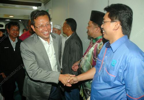 AHMAD SHABERY CHEEK