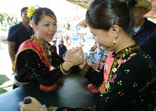GUSTI TANGAN