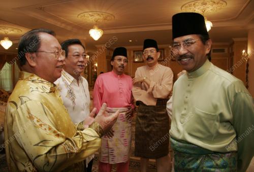 RUMAH TERBUKA DI SABAH