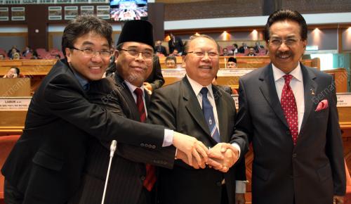 SB02_08082016_SIDANG_DUN