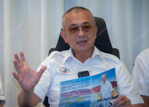 DATUK ROZMAN ISLI