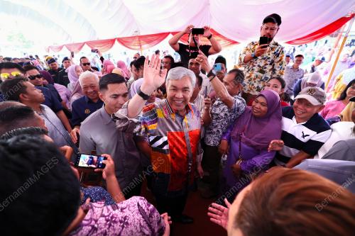 DATUK SERI DI. AHMAD ZAHID HAMIDI