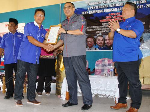 SB02_10032017_SERAH_WATIKAH
