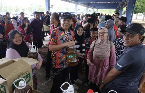 DATUK ARMIZAN MOHD ALI