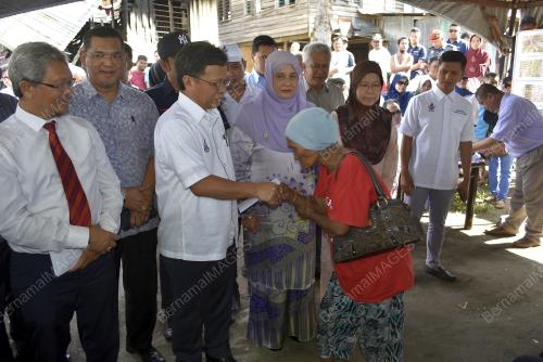 DATUK SERI MOHD SHAFIE APDAL