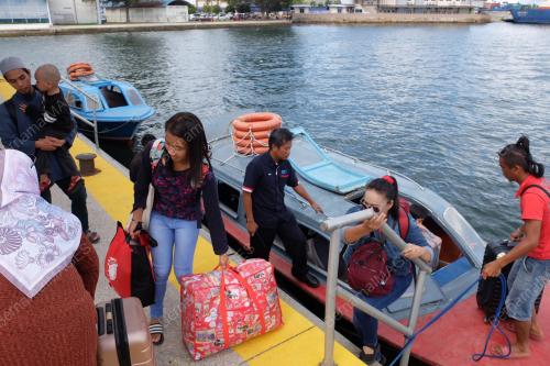 SB02_11062019_LABUAN_FERRY