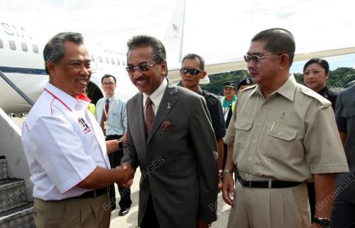TAN SRI MUHYIDDIN YASSIN